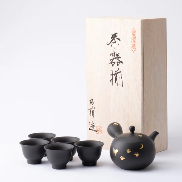 Suru Tea Set