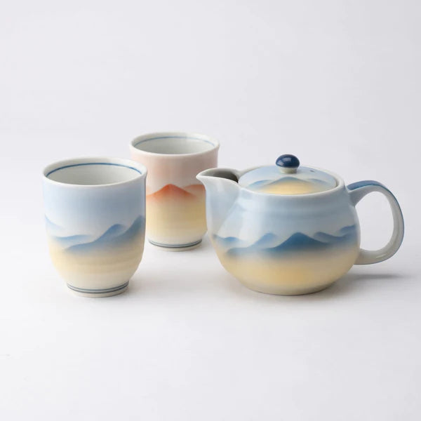 Taka Tea Set